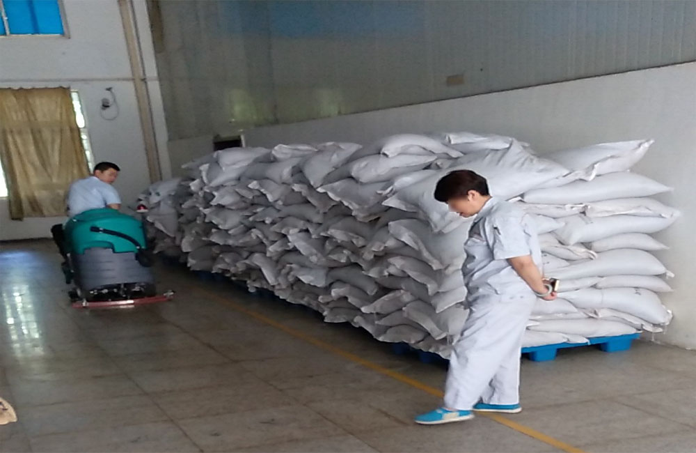 上海購買科力德駕駛式洗地機交機